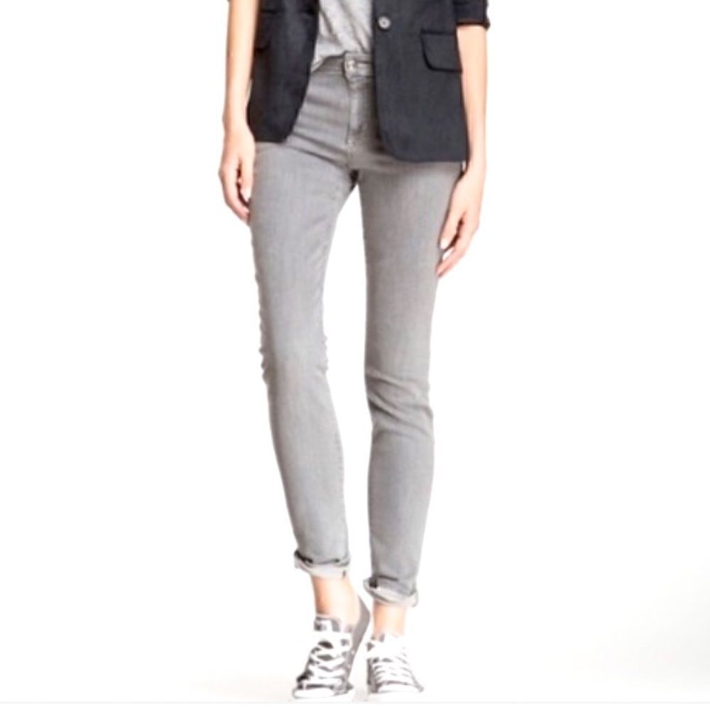 Joe’s Chelsea Fit Jeans